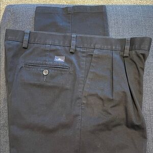 Dockers Men's Navy Khaki Pants
